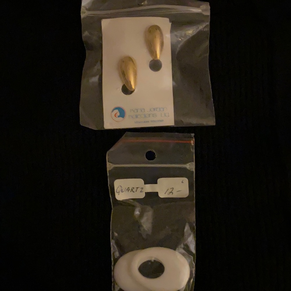 NWT Vintage Karla Jordan Kollections Earrings